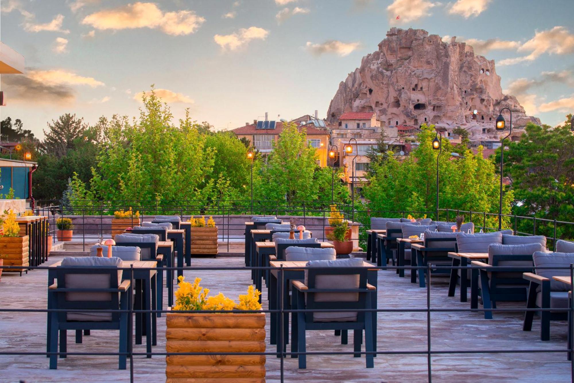 Отель Breeze Of Cappadocia Учисар Экстерьер фото